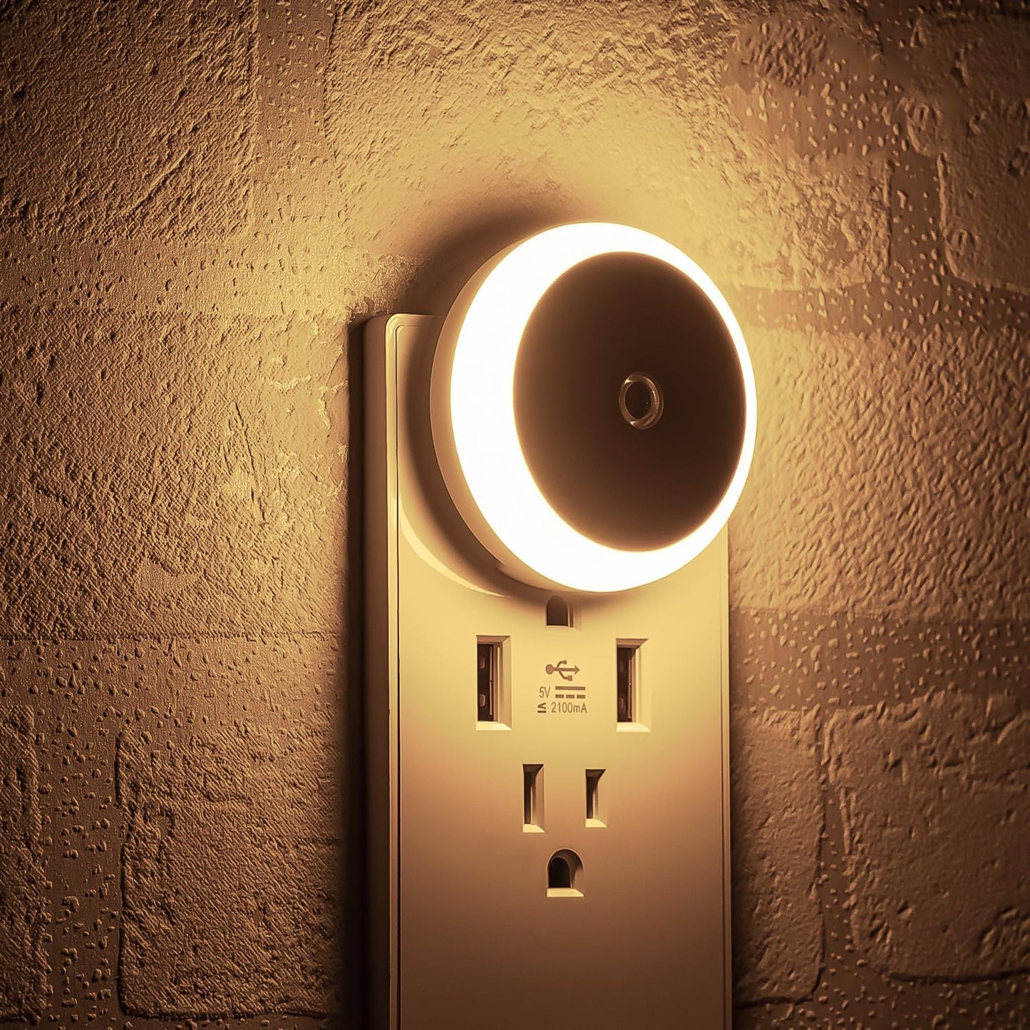 Amber Night Light Plug In, Dusk to Dawn Sensor, Blue Light Blocking, Automatic Nightlight, Energy Efficient, 2 Pack Night Lights Plug into Wall, for Bathroom, Bedroom, Kitchen, Hallway, Stairway