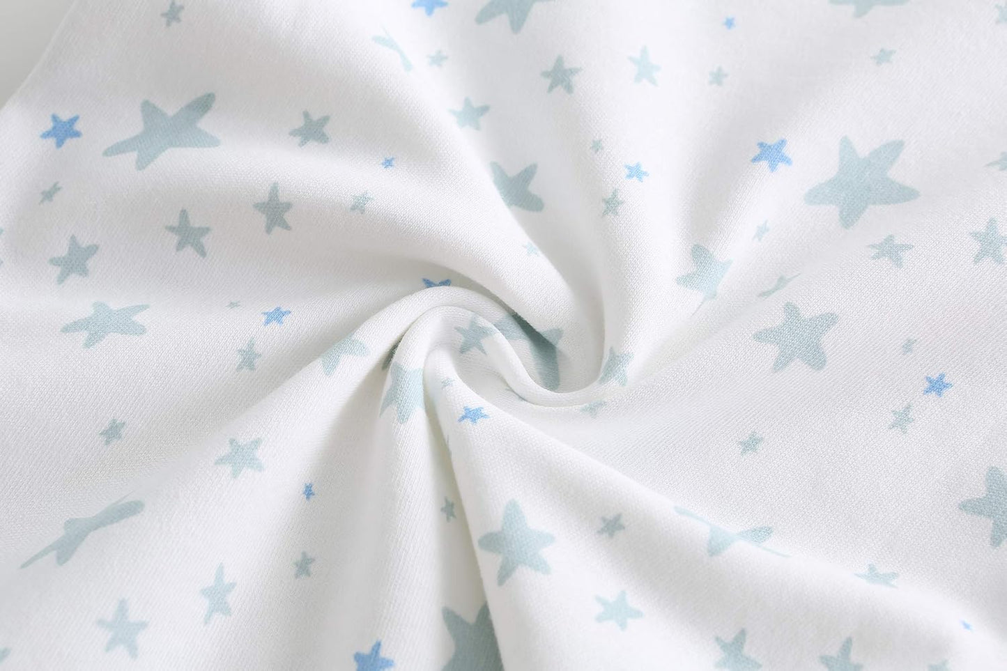 Kiddiezoom Unisex Baby Layette Essentials Giftset Clothing Set 19-Piece for Newborn Baby